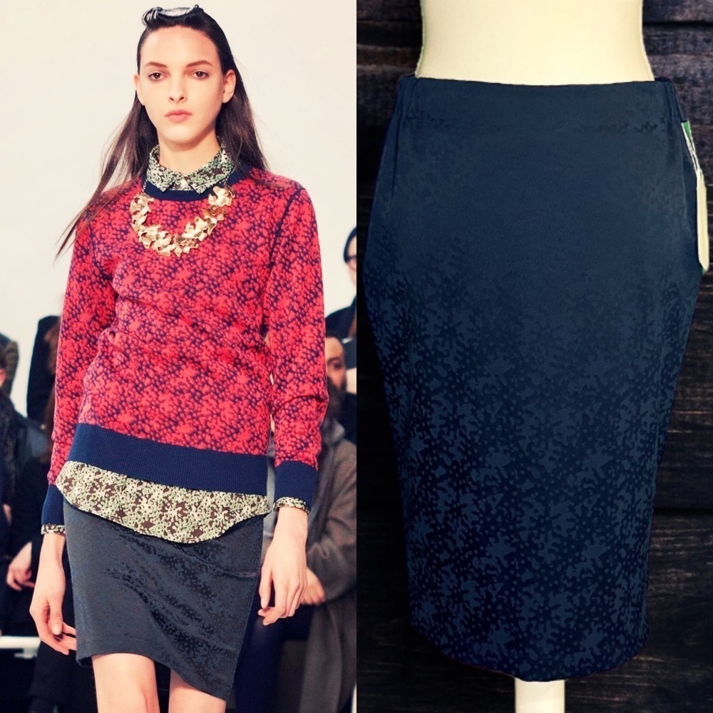 NWT Julien David ‘Ursula’ Navy Blue / Black Jacquard Pencil Skirt Size Large